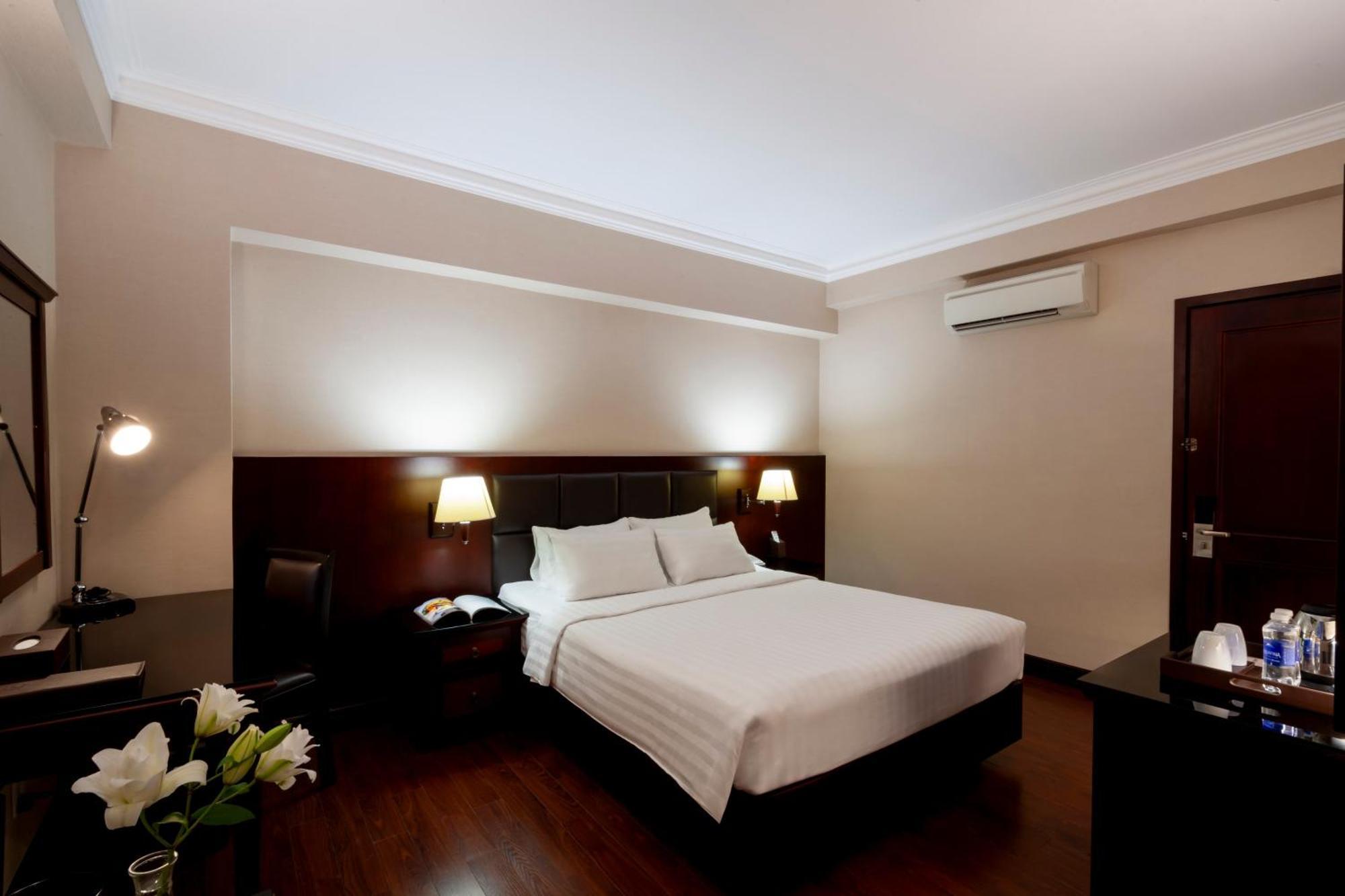 Khách sạn Nhat Ha 2 3*