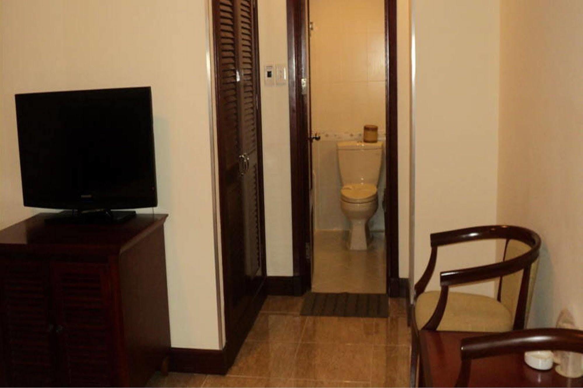 Khách sạn Nhat Ha 2